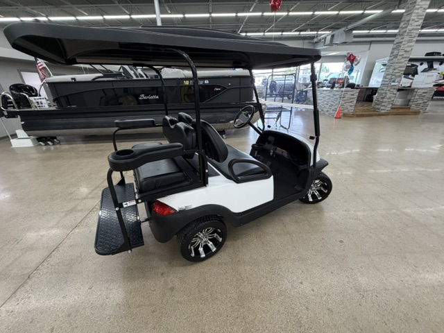 2015 CLUB GOLF CART - Image 1