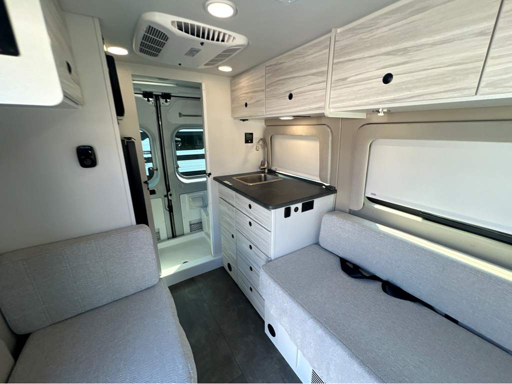 2026 ENTEGRA COACH ARC 18C - Image 5