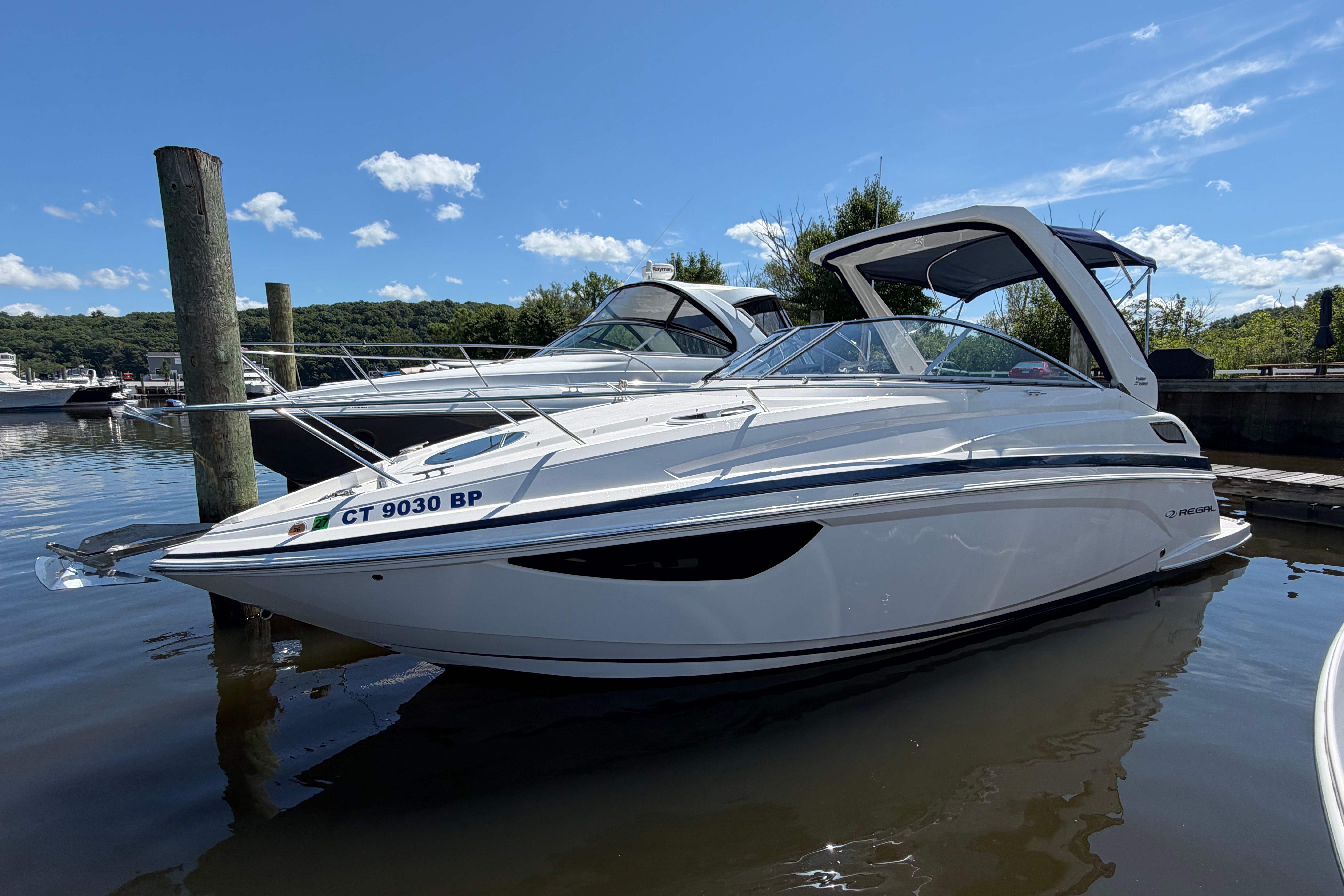 2023 Regal 28 Express - Image 1