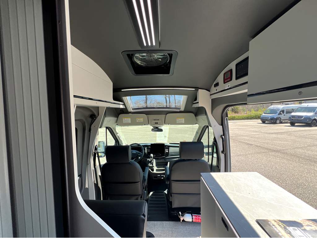 2026 GRAND DESIGN LINEAGE SERIESVT LVT1 - Image 22