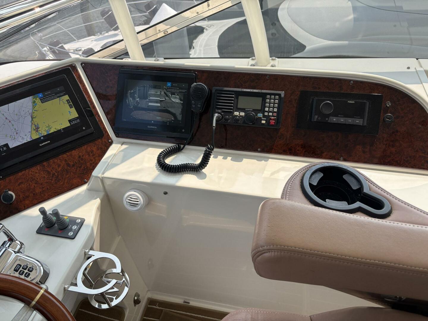 2006 Marquis 65 - Image 45