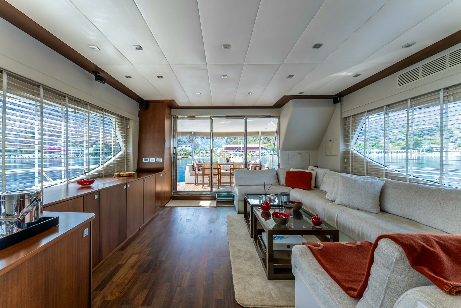 2012 Numarine - Image 18