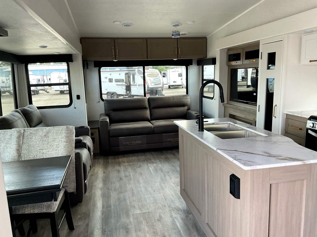 2026 JAYCO Eagle 30 RLT - Image 6
