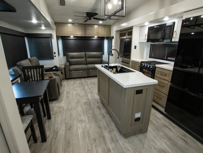 2026 Jayco Eagle 321RSTS - Image 5