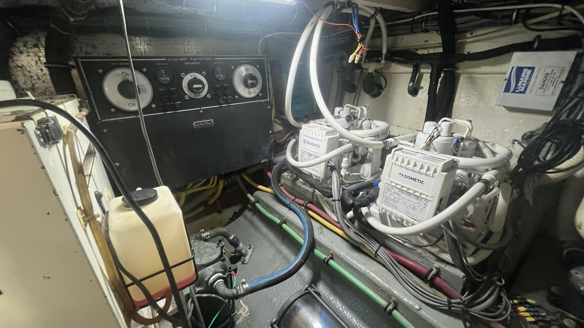 1994 Hatteras Double Cabin - Image 49