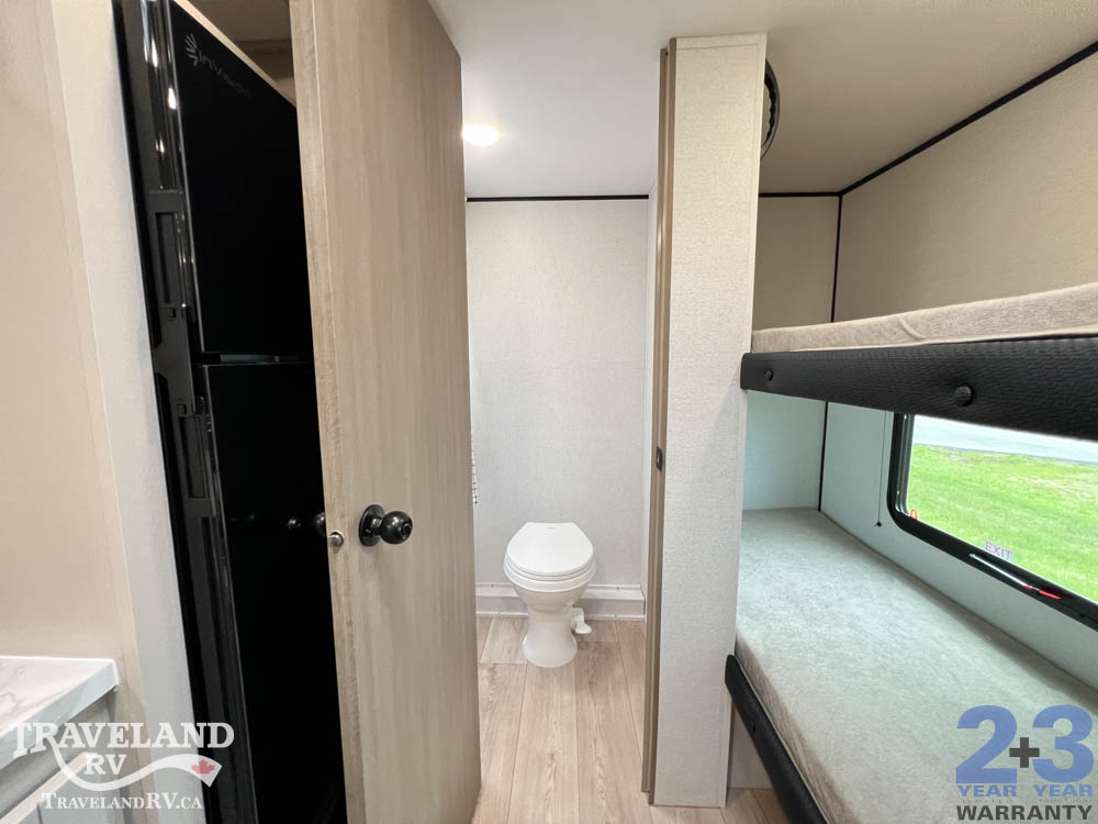 2027 Jayco Jay Feather Air SL 17BHSL - Image 23
