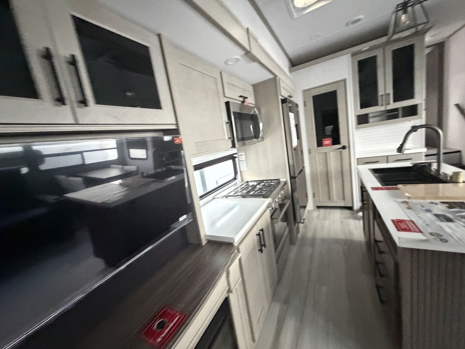 2026 GRAND DESIGN 3704BH - Image 20