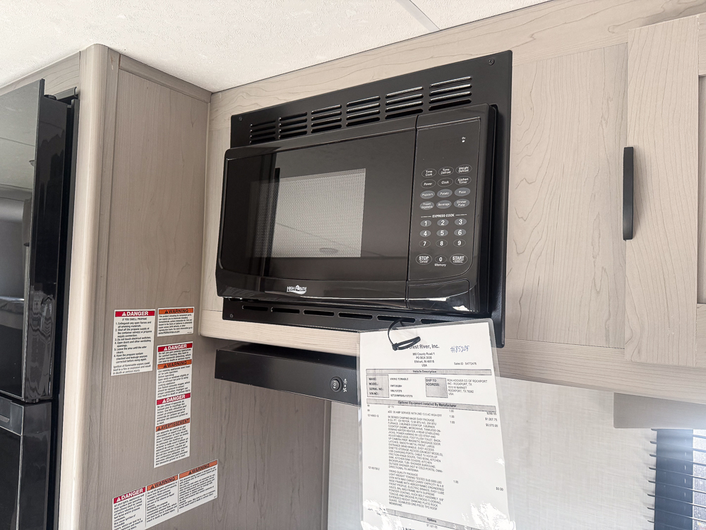 2025 COACHMEN 25QBH - Image 31