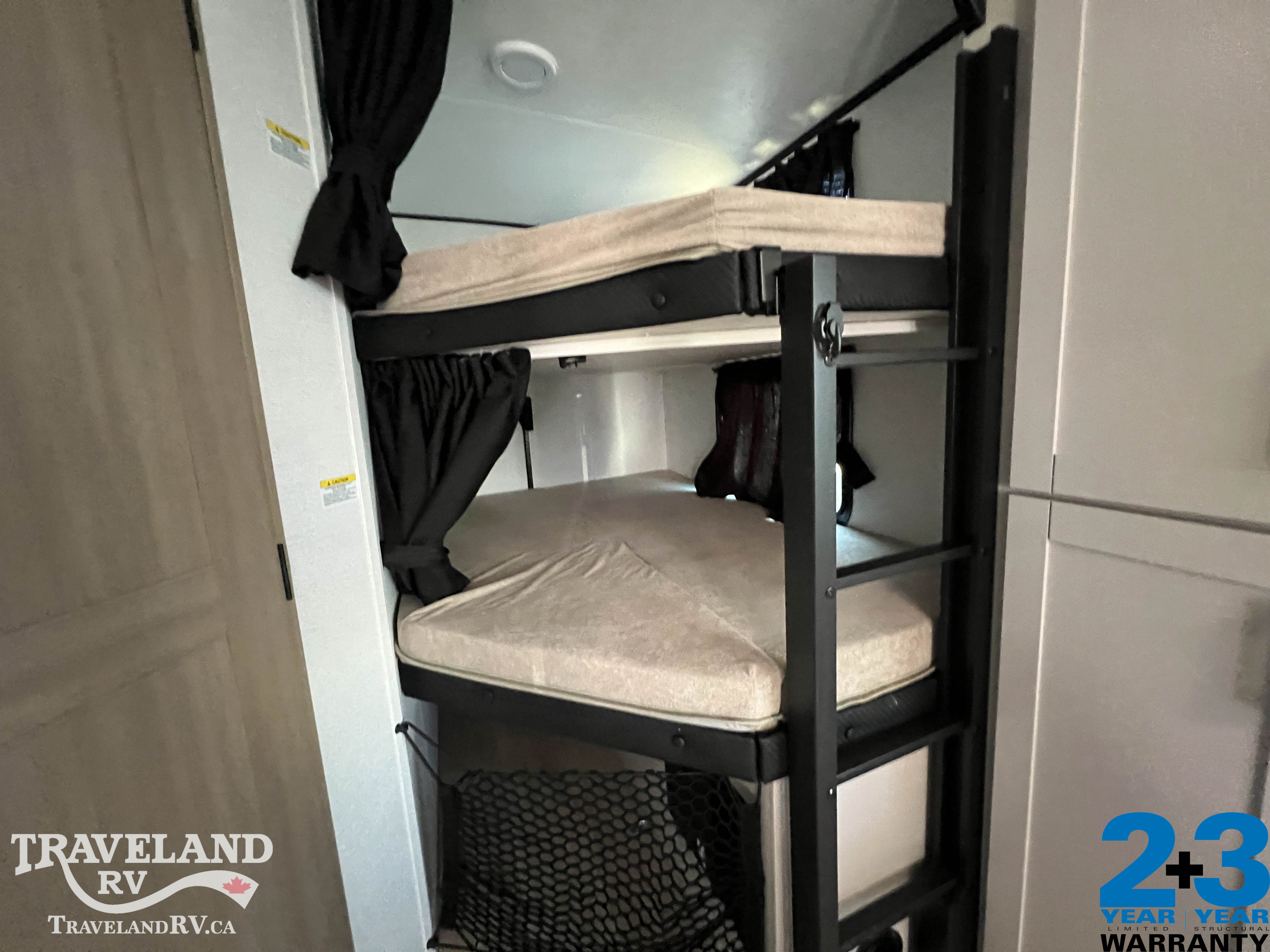 2027 Jayco Jay Feather 29BHB - Image 29