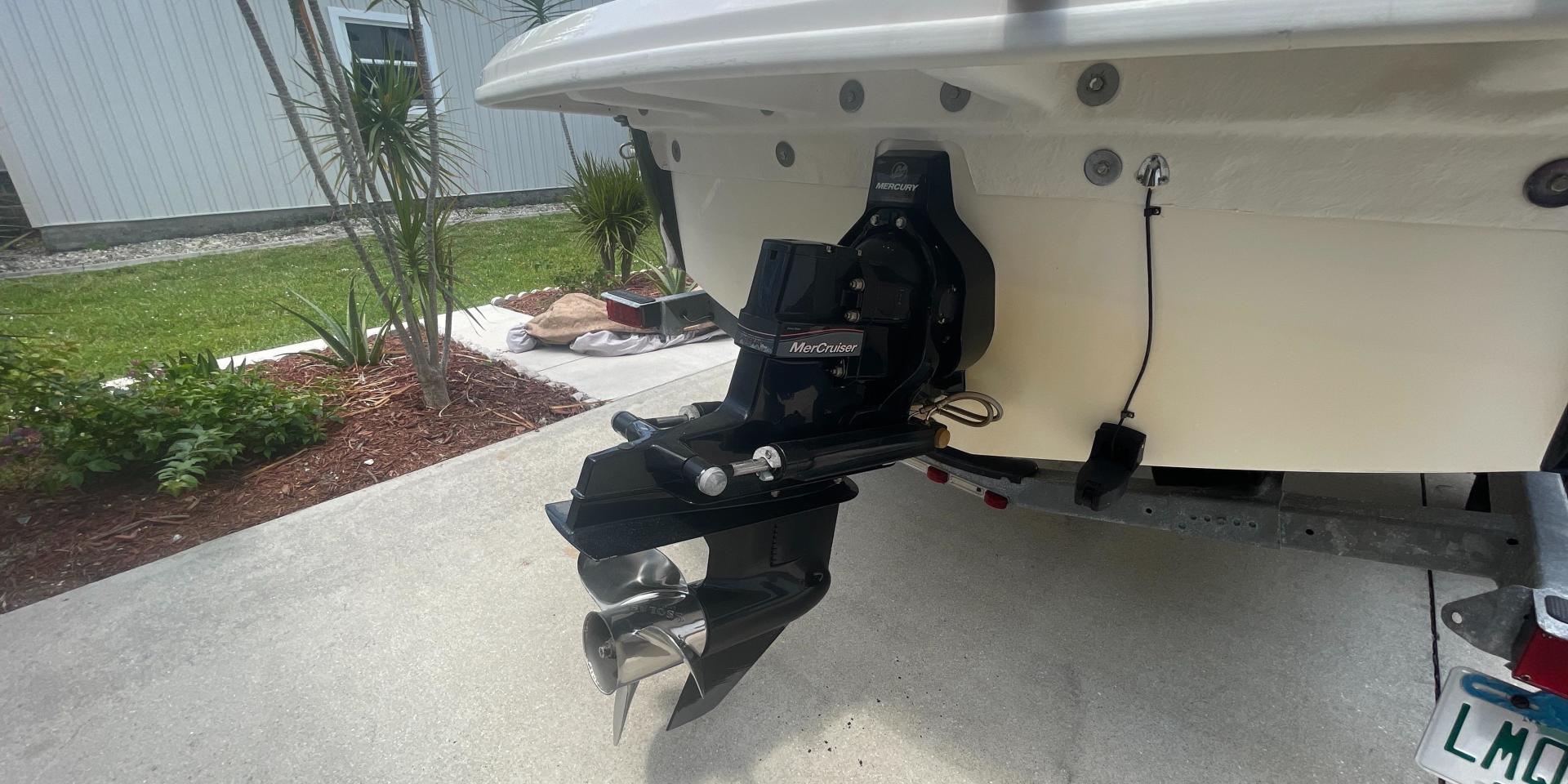 2015 Sea Ray 190 Sport - Image 5