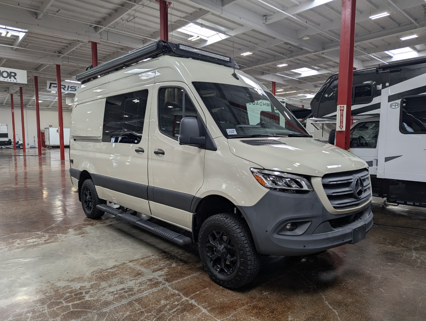 2025 Entegra Coach Launch 19Y - Image 1