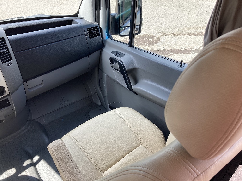 2014 Leisure Travel Free Spirit FS22 - Image 10
