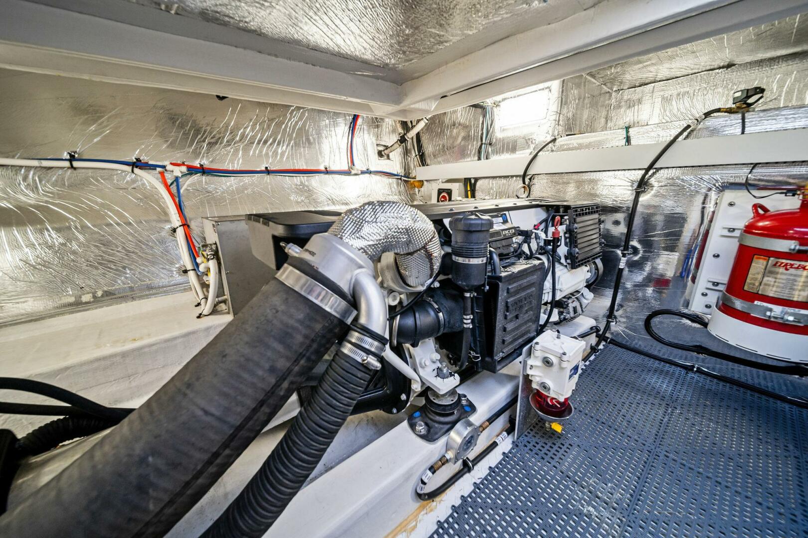 2019 Cruisers Yachts 45 Cantius - Image 61