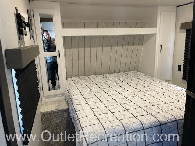 2022 KEYSTONE RV HIDEOUT 29DFS - Image 16