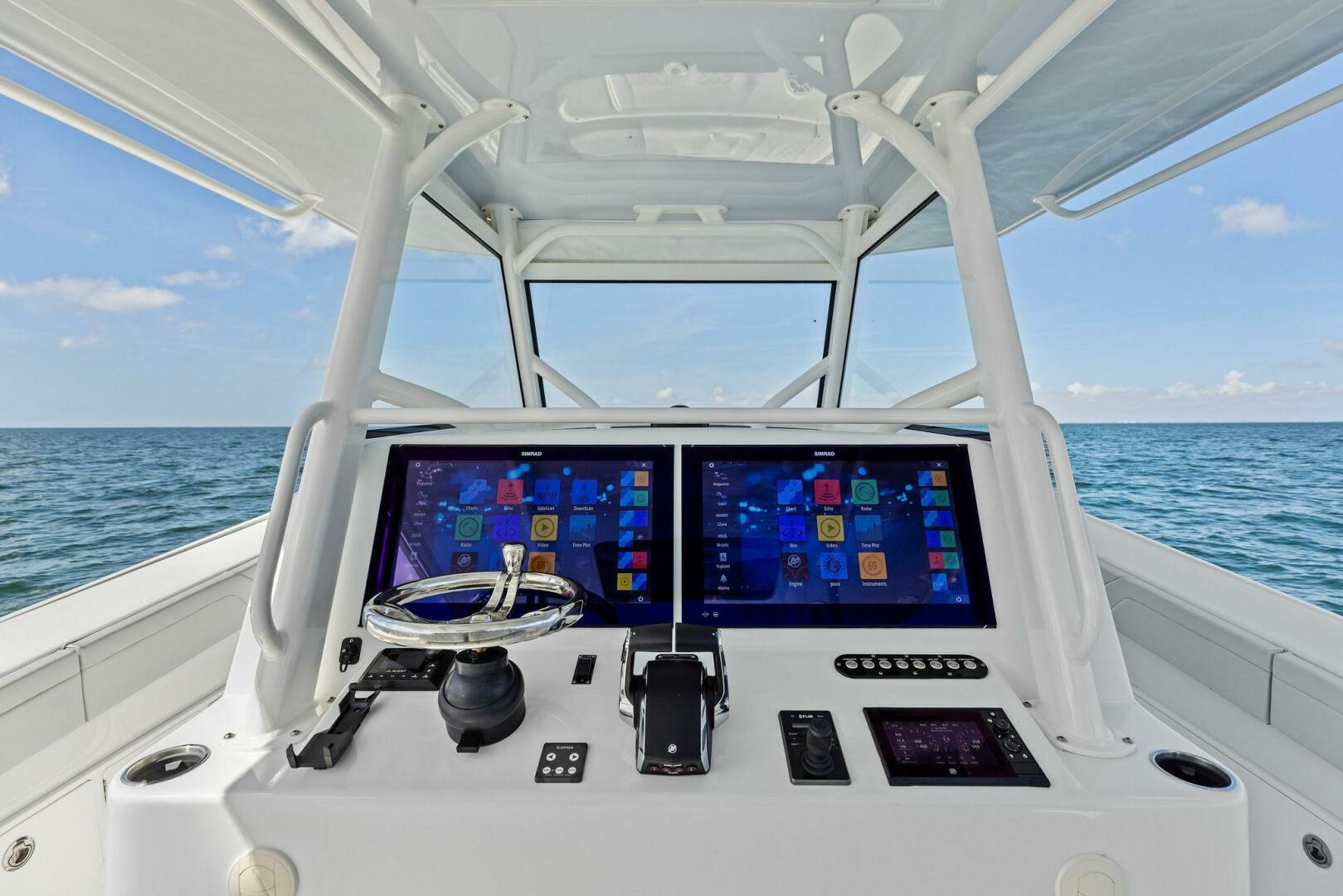 2024 Yellowfin 42 Offshore - Image 9