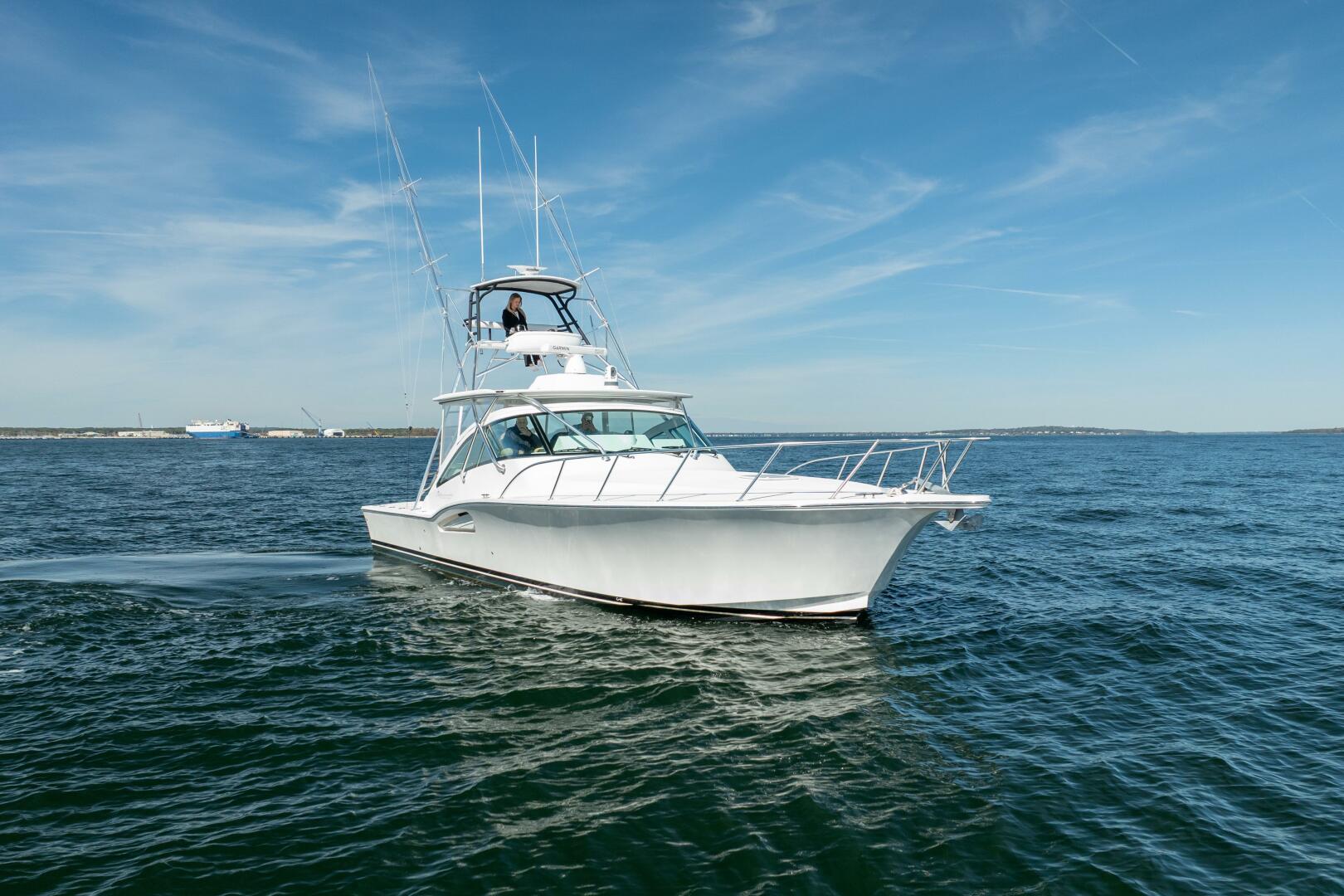 2018 Albemarle 41 Express - Image 2
