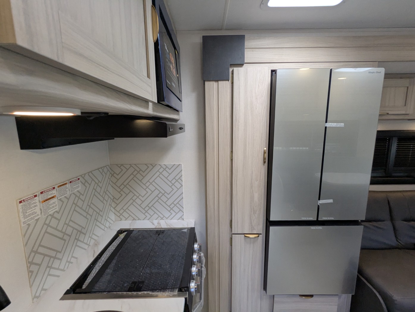2027 Coachmen Cross Trail 26XG - Image 23