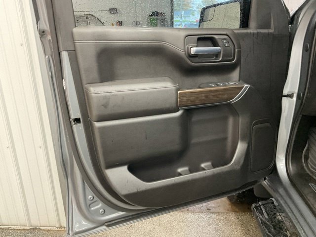 2022 Chevrolet Silverado 1500 LTD RST - Image 17