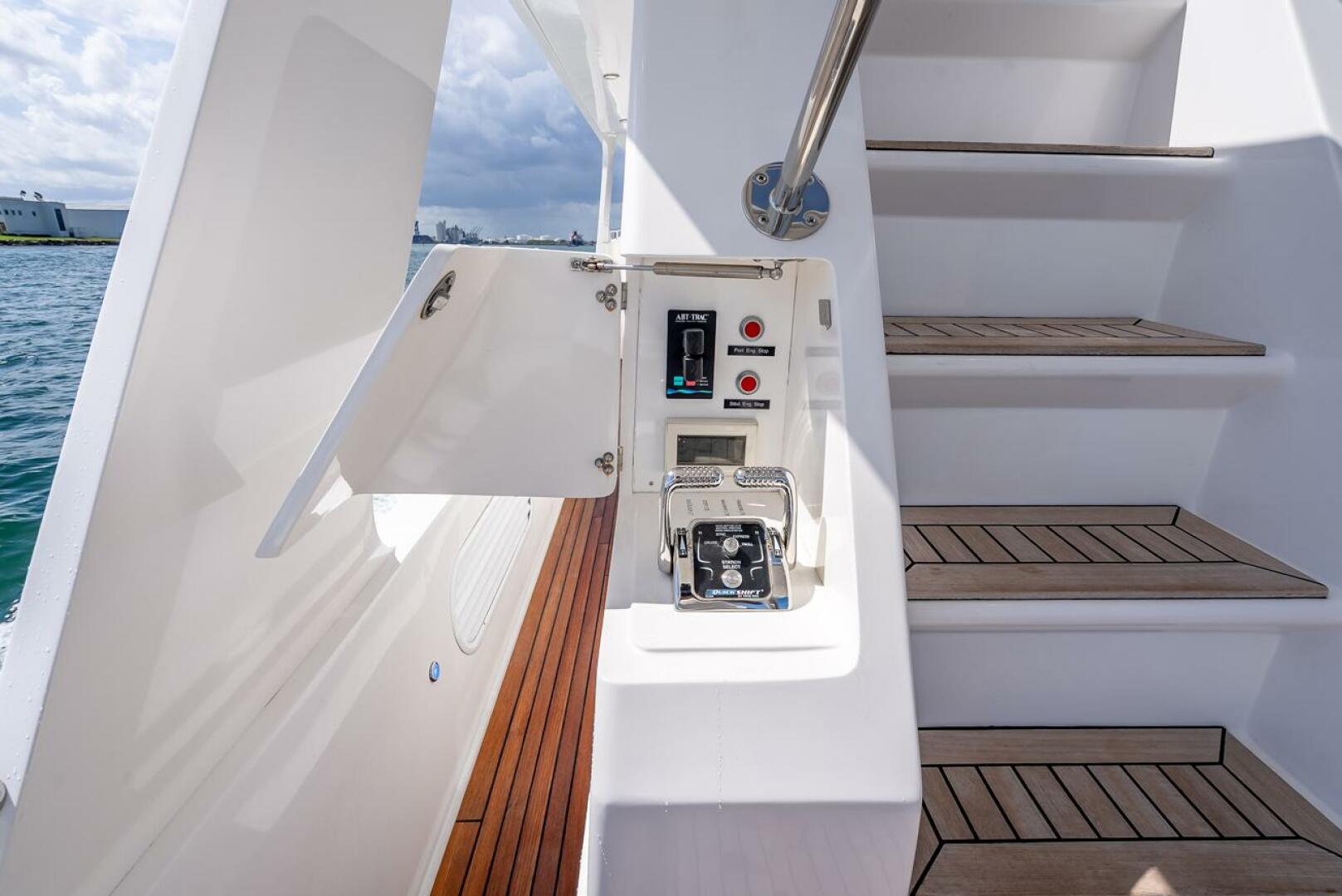 2022 Hampton 658l Endurance - Image 39