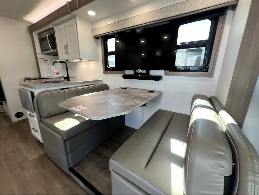 2027 JAYCO REDHAWK 27G - Image 6