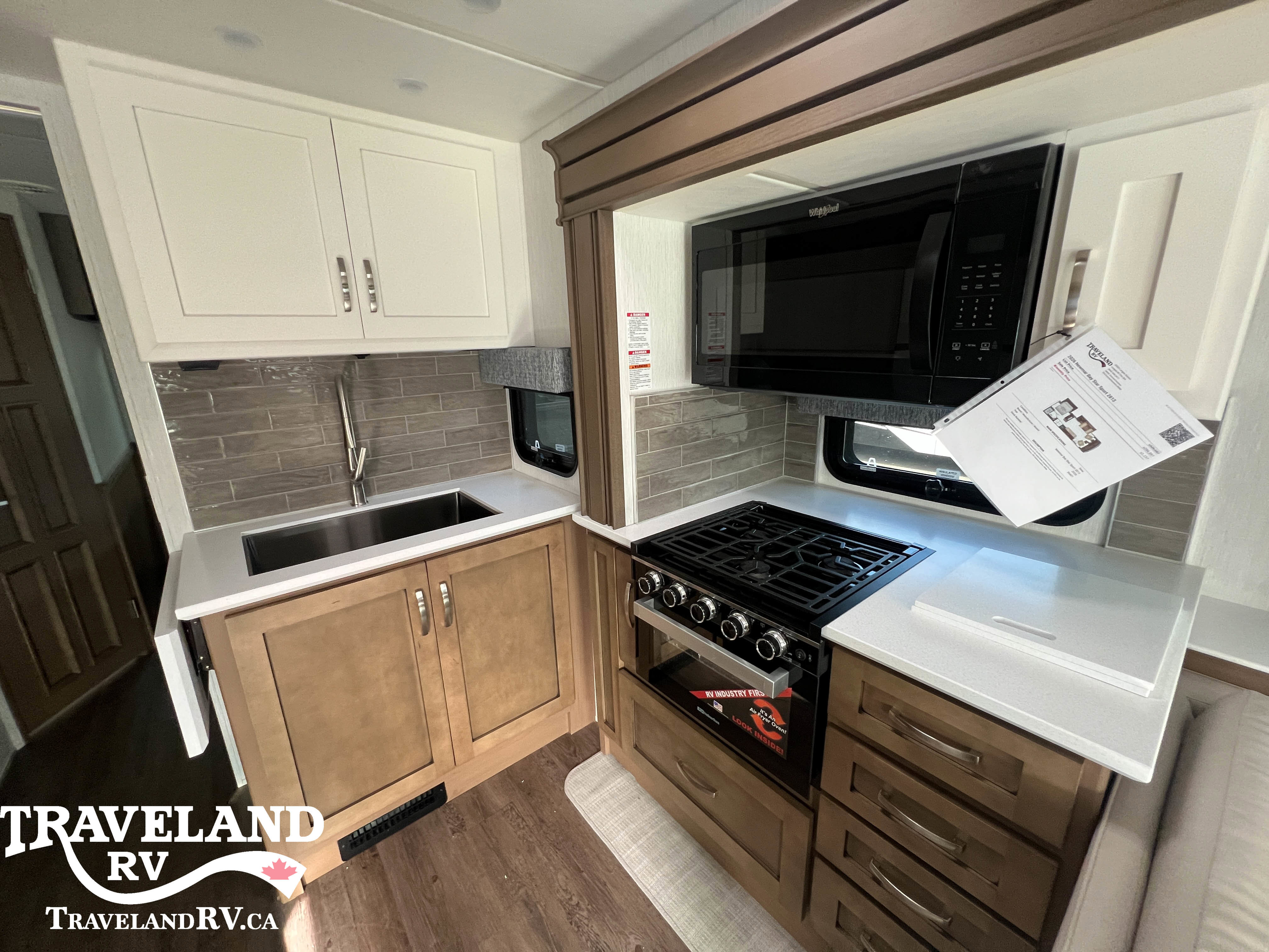 2026 Newmar Bay Star Sport 2813 - Image 10