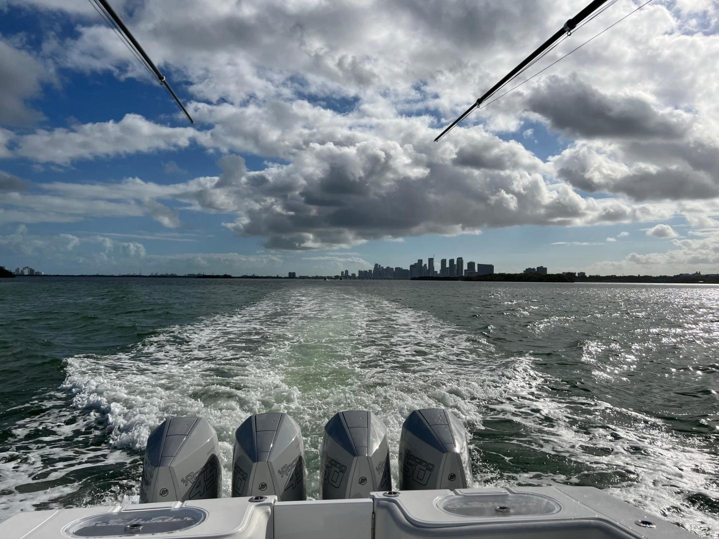 2022 SeaHunter 39 - Image 11