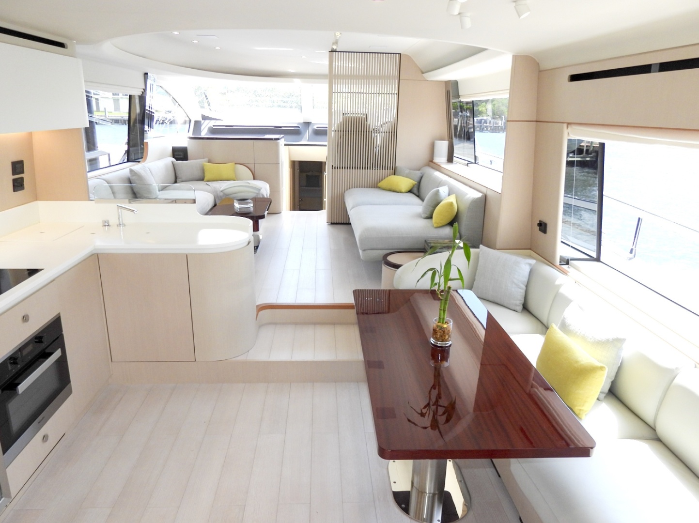 2023 Azimut Azimut Fly 68 Base - Image 7