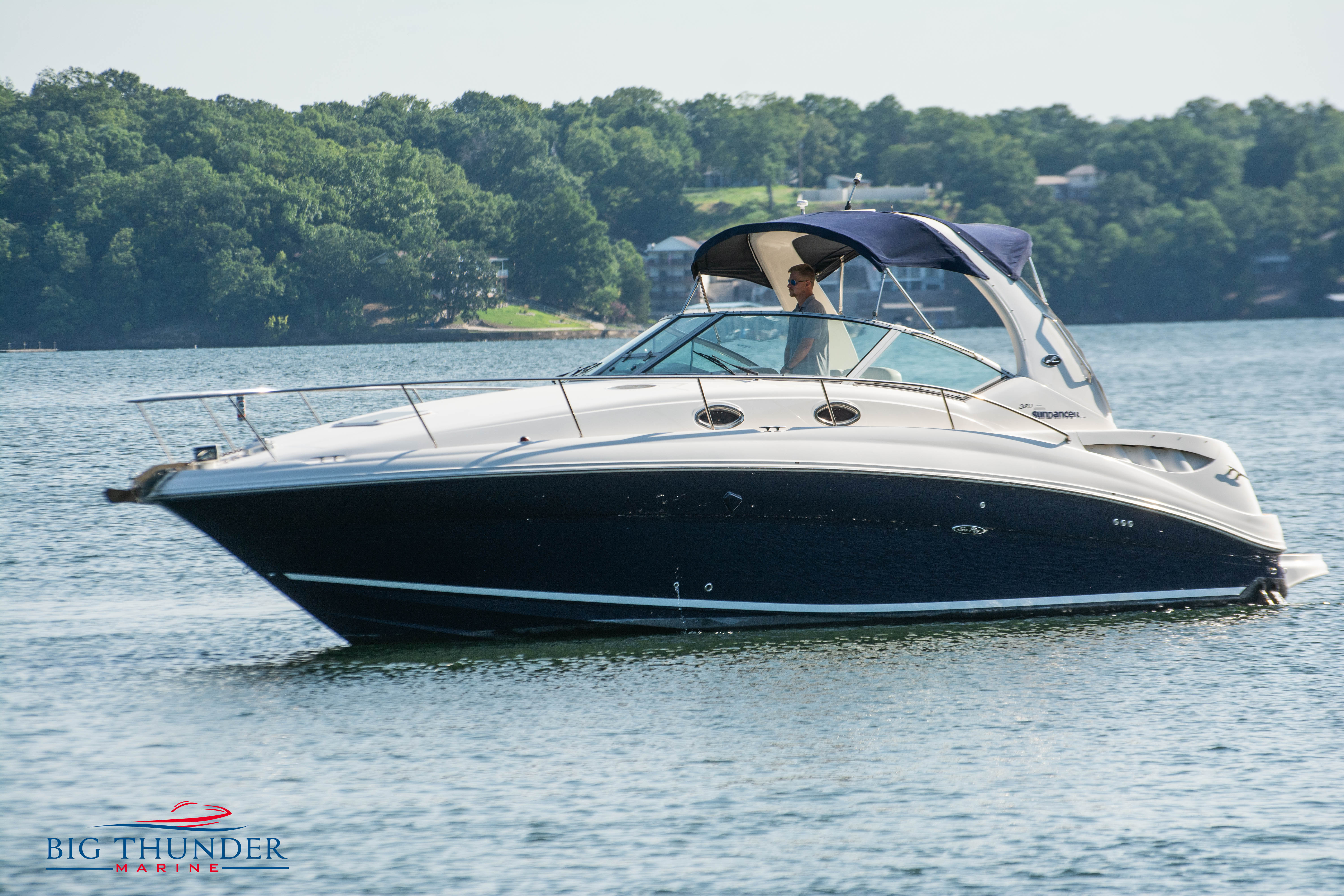 2004 Sea Ray Sundancer 320 - Image 1