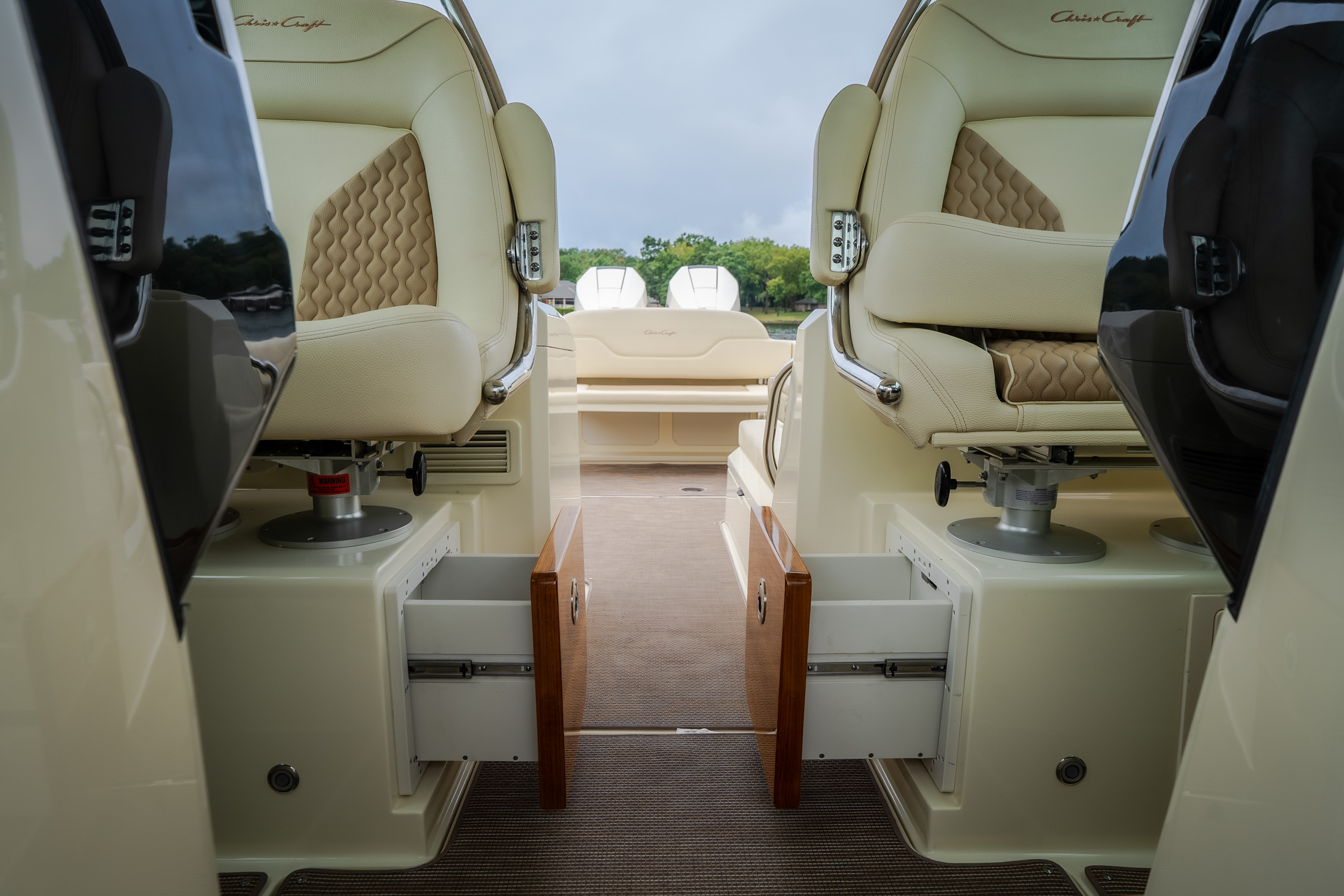 2024 Chris Craft Calypso 32 CT - Image 50