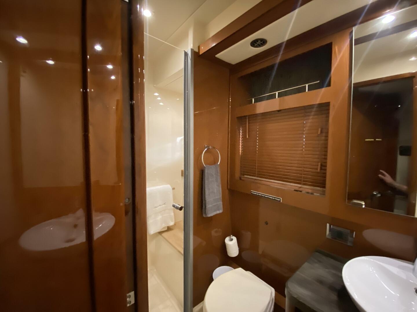 2016 Sea Ray 510 FLY - Image 31