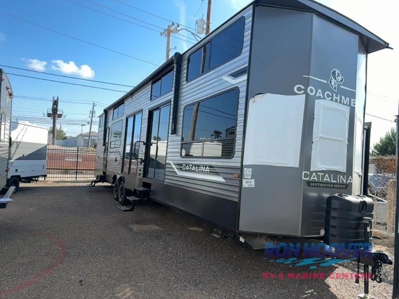 2025 COACHMEN CATALINA 42CONDO - Image 1