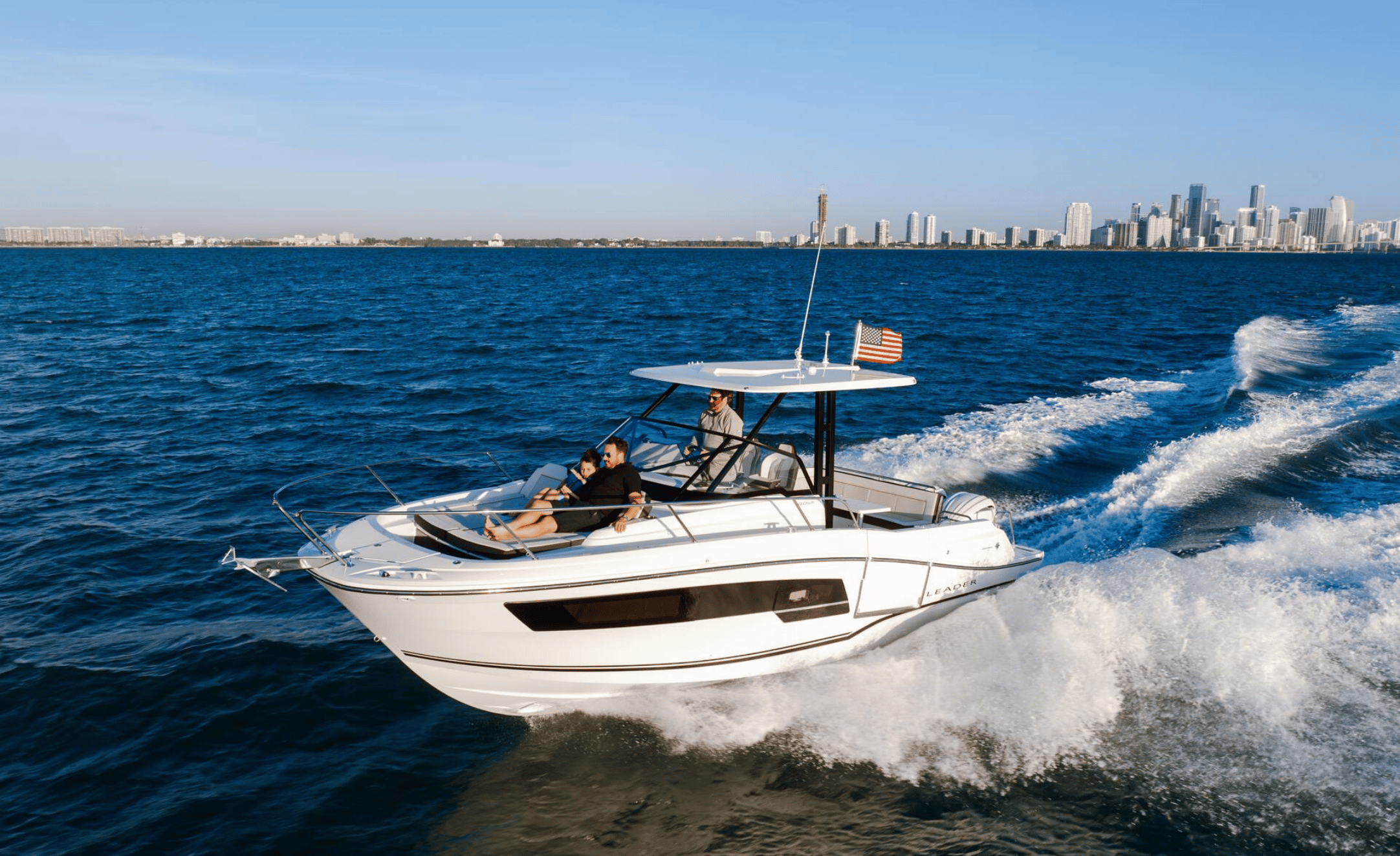 2027 Jeanneau Leader 9.0 WA - Image 6