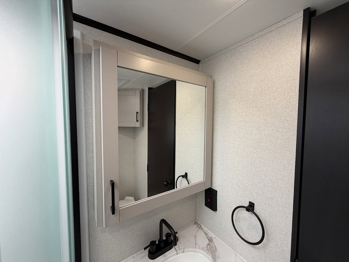 2026 JAYCO JAY FEATHER 24FK - Image 39
