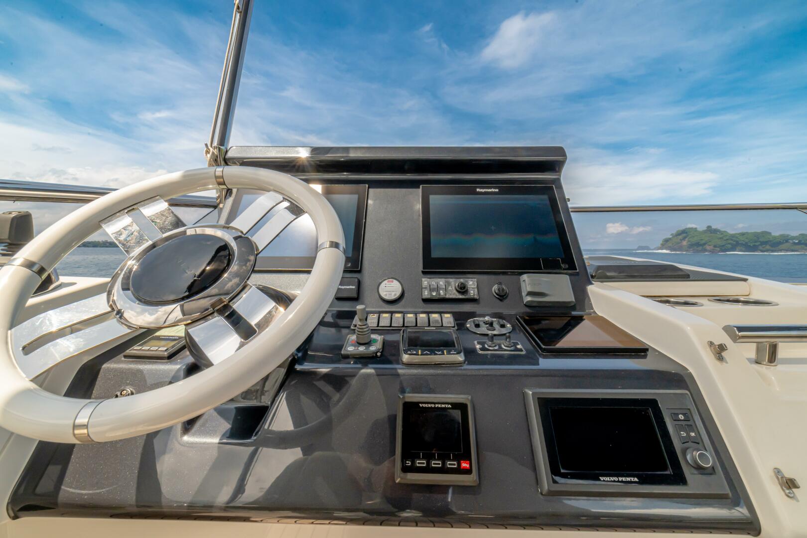 2017 Azimut 77S - Image 56