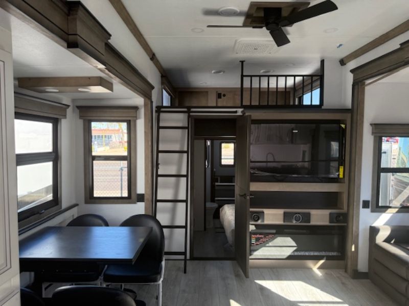 2026 Keystone Montana 3915TB - Image 23