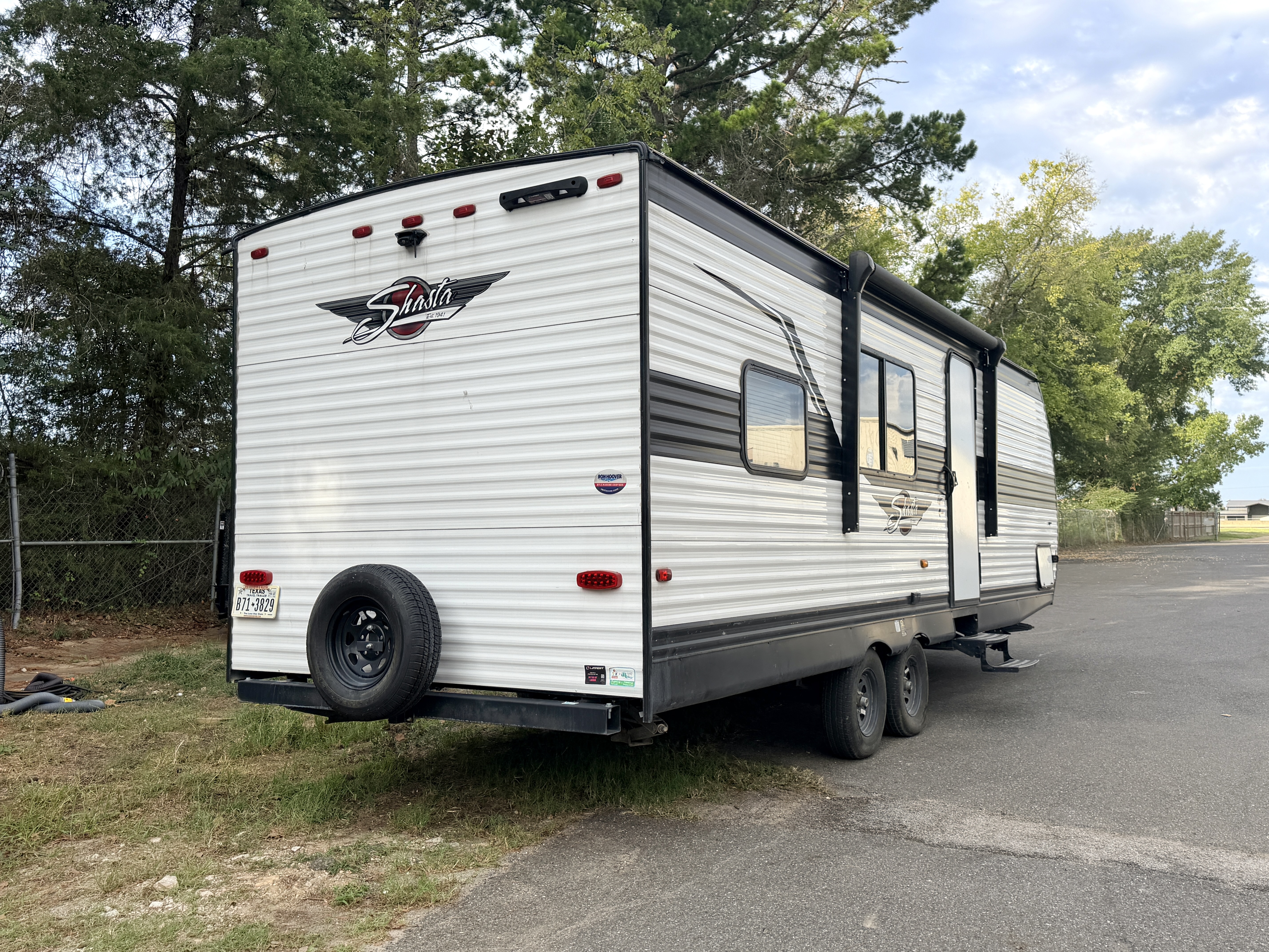 2024 Coachmen SHASTA 29BH - Image 6