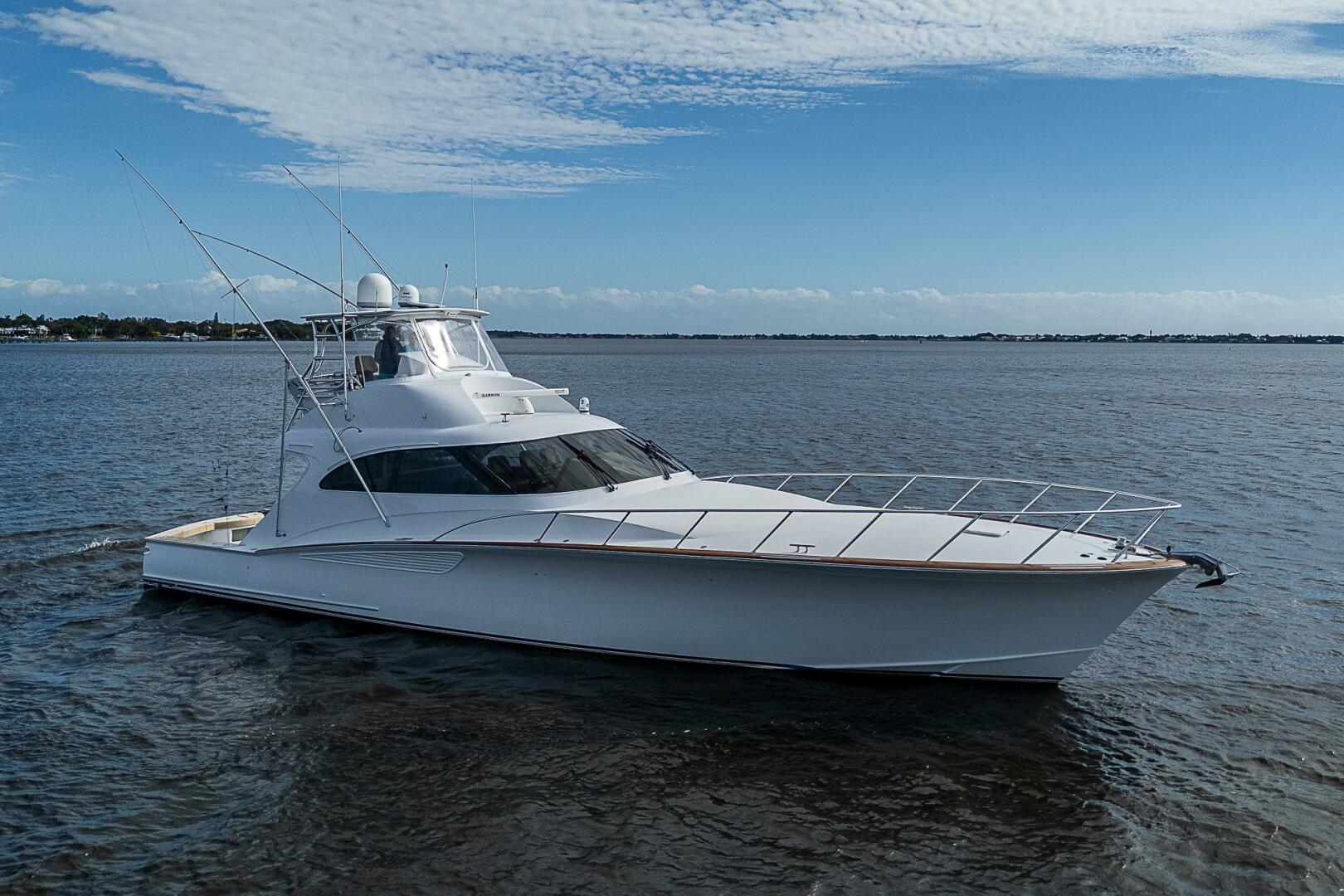 2017 F&S Cusotm Express Sportfish - Image 1