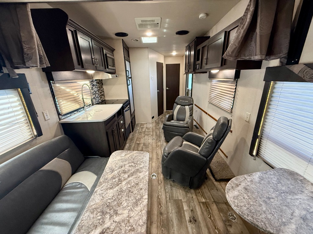 2019 Sandstorm 242SLC - Image 12