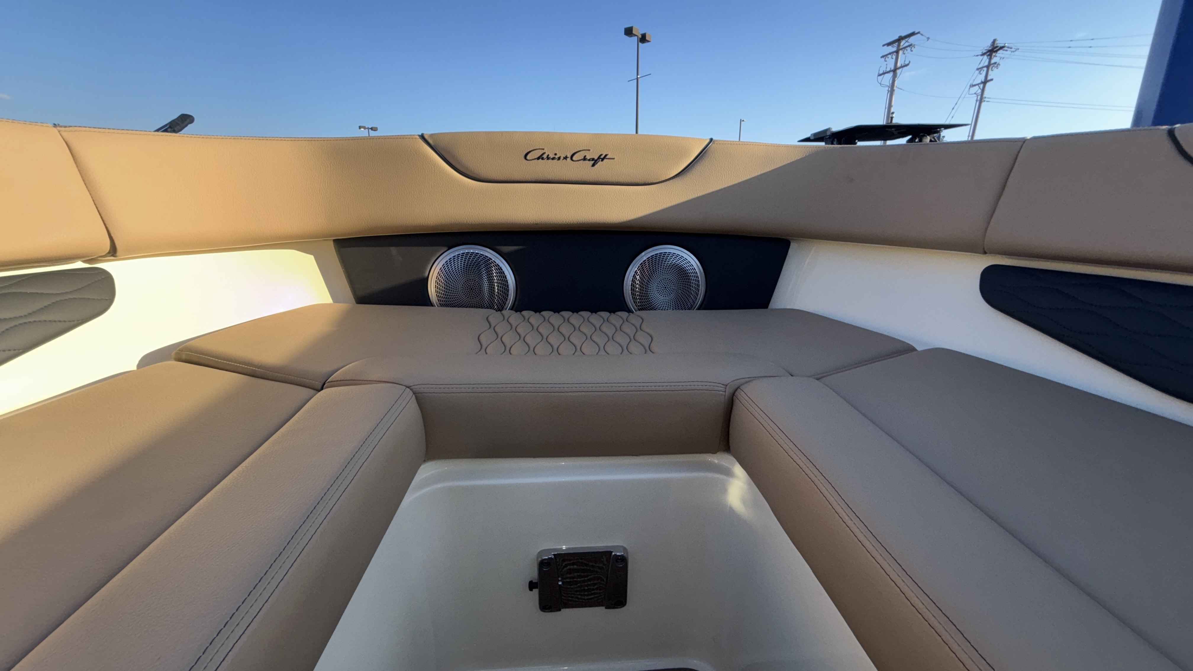 2026 Chris Craft SPORTSTER 28 Sterndrive - Image 46