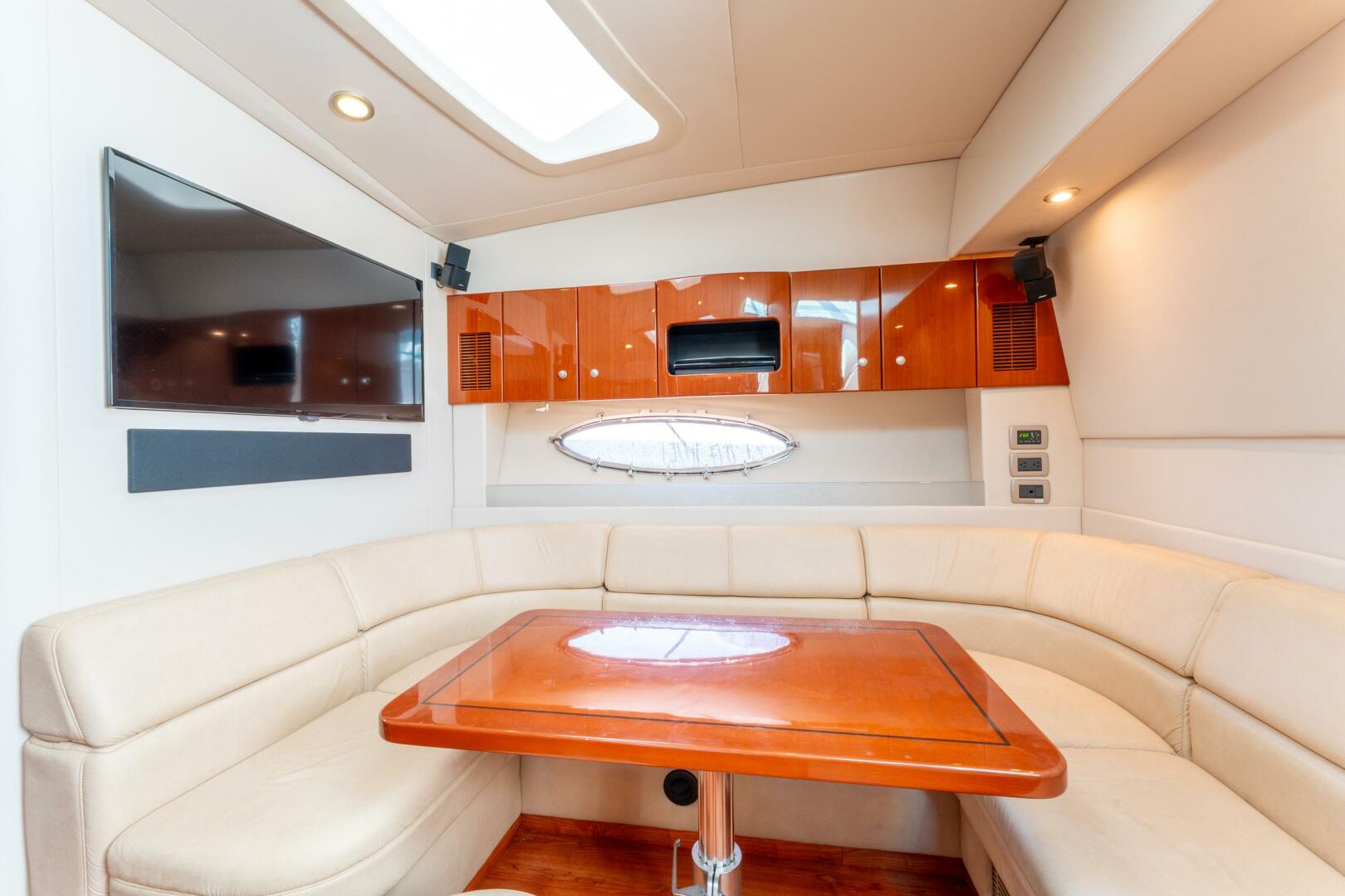 2007 Formula 45 Yacht - Image 84