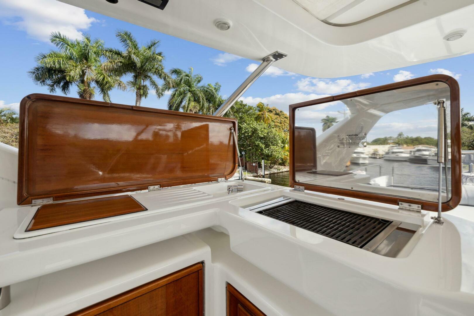 2013 Azimut 70 - Image 16