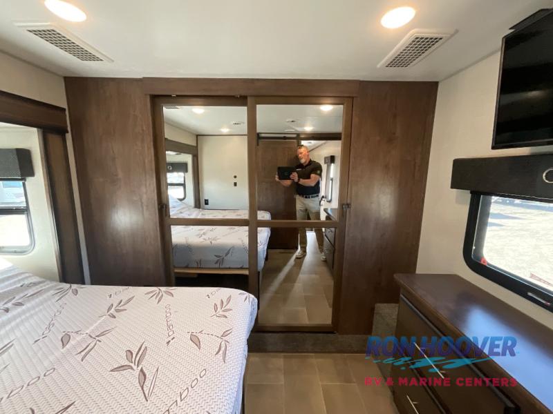 2021 KZRV, LP VENOM 3911TK - Image 27