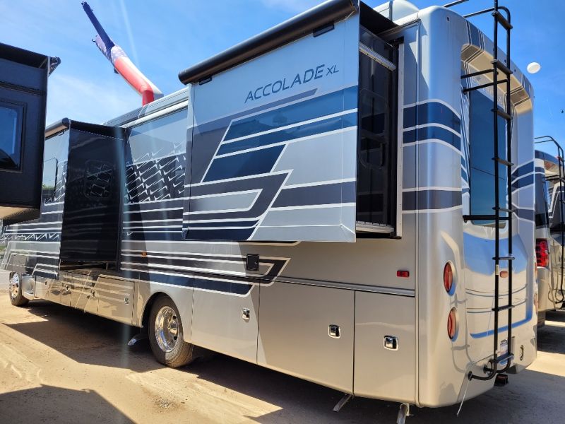 2026 Entegra Coach Accolade XL 37M - Image 2