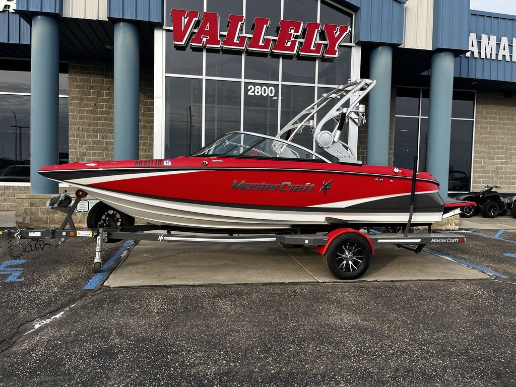 2016 MasterCraft X2 - Image 2
