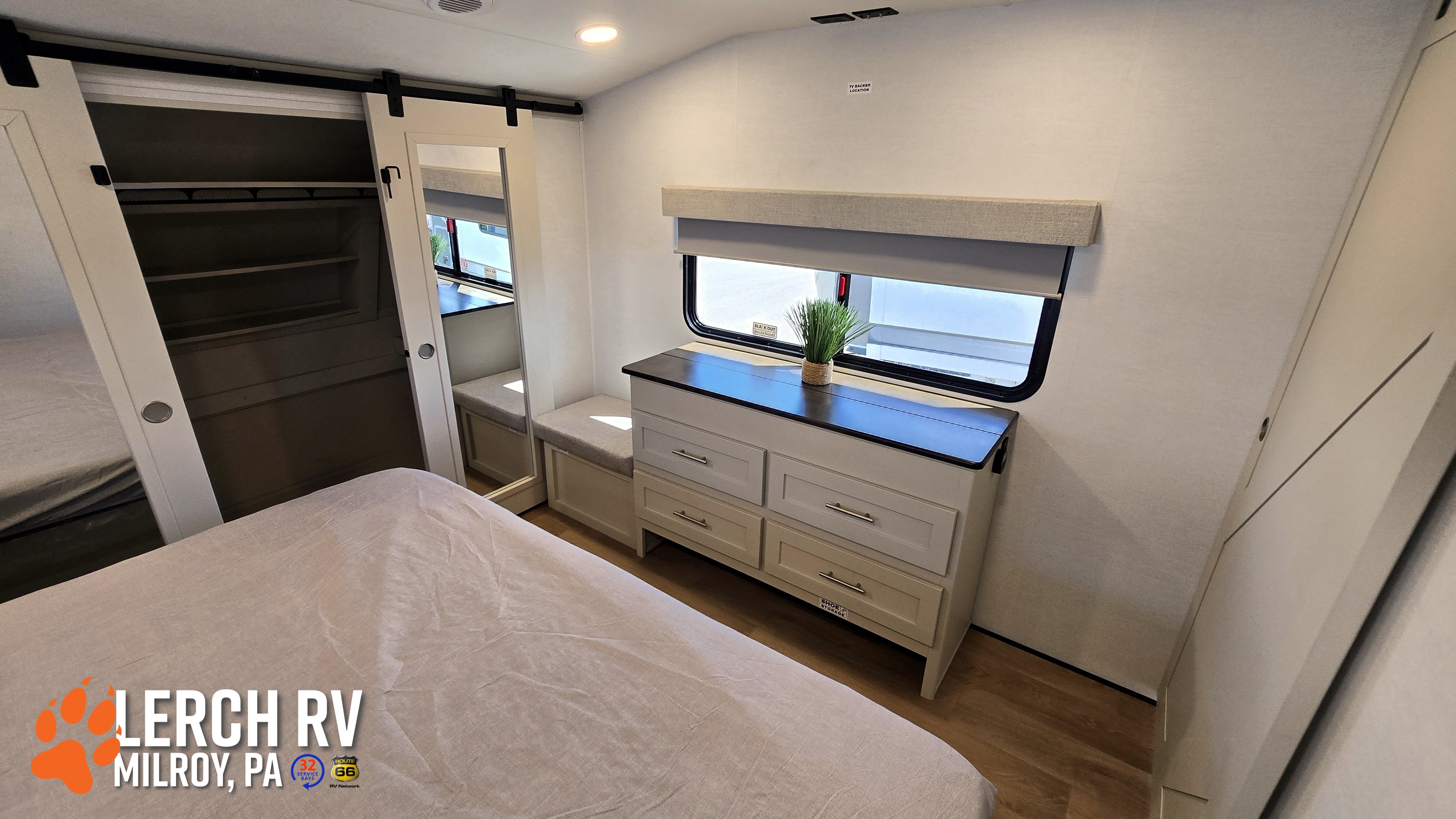 2027 Alliance RV Avenue 39MBR - Image 34