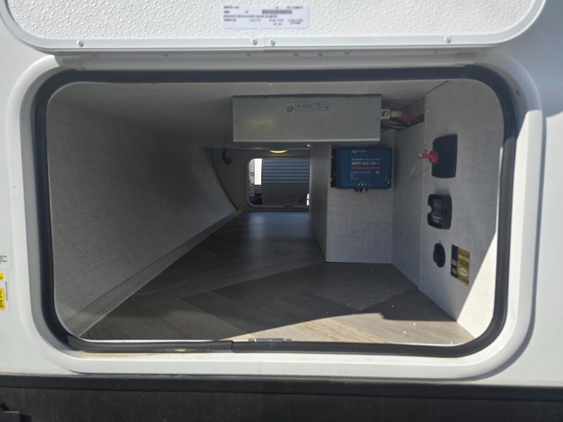2026 Ember RV E-Series 18FBE - Image 3