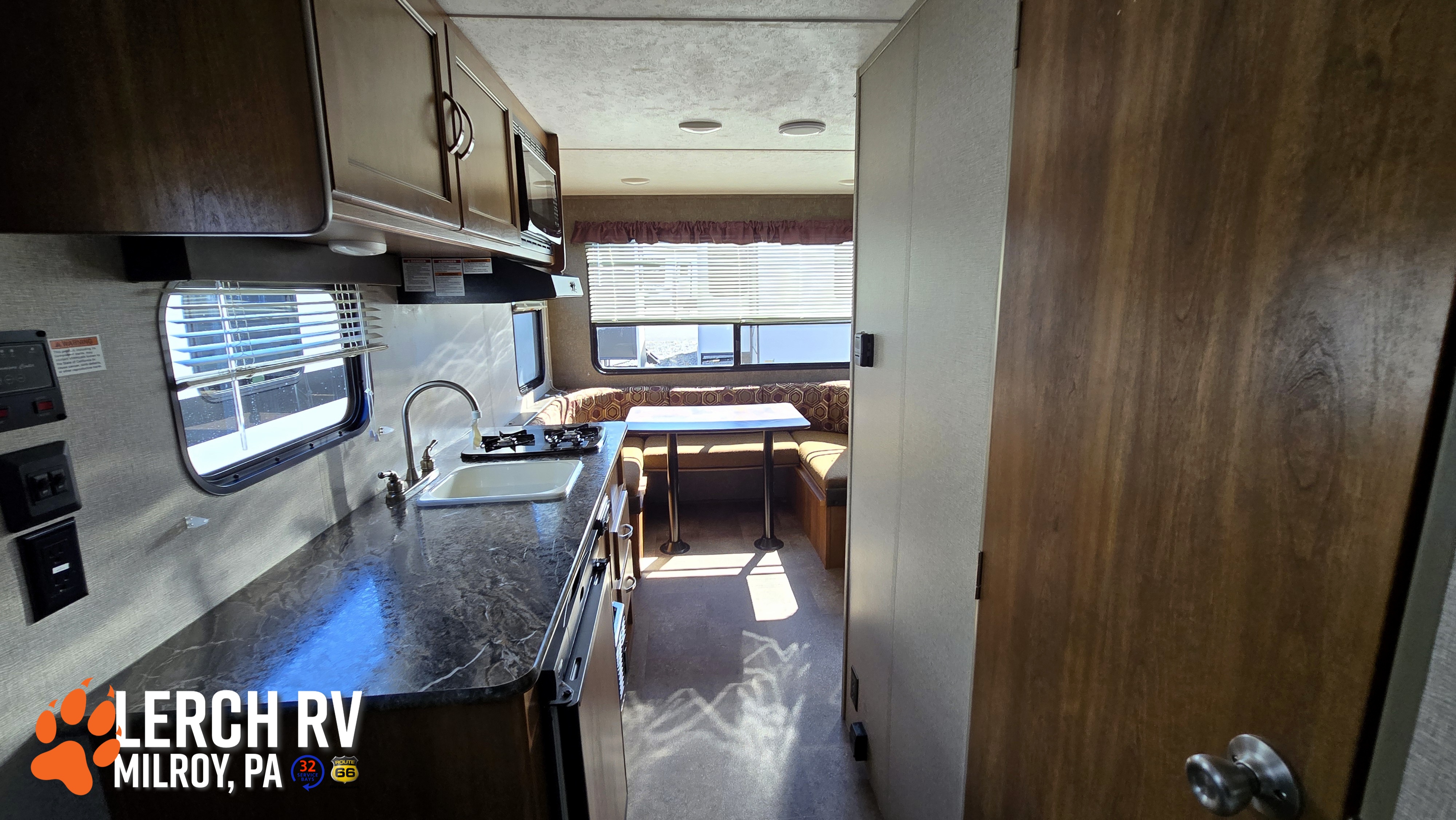 2018 Keystone Springdale Summerland Mini 1750RD - Image 20