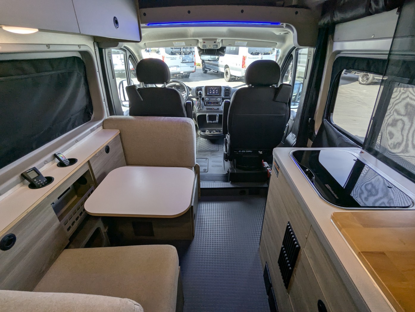 2024 Winnebago Solis Pocket 36A - Image 31