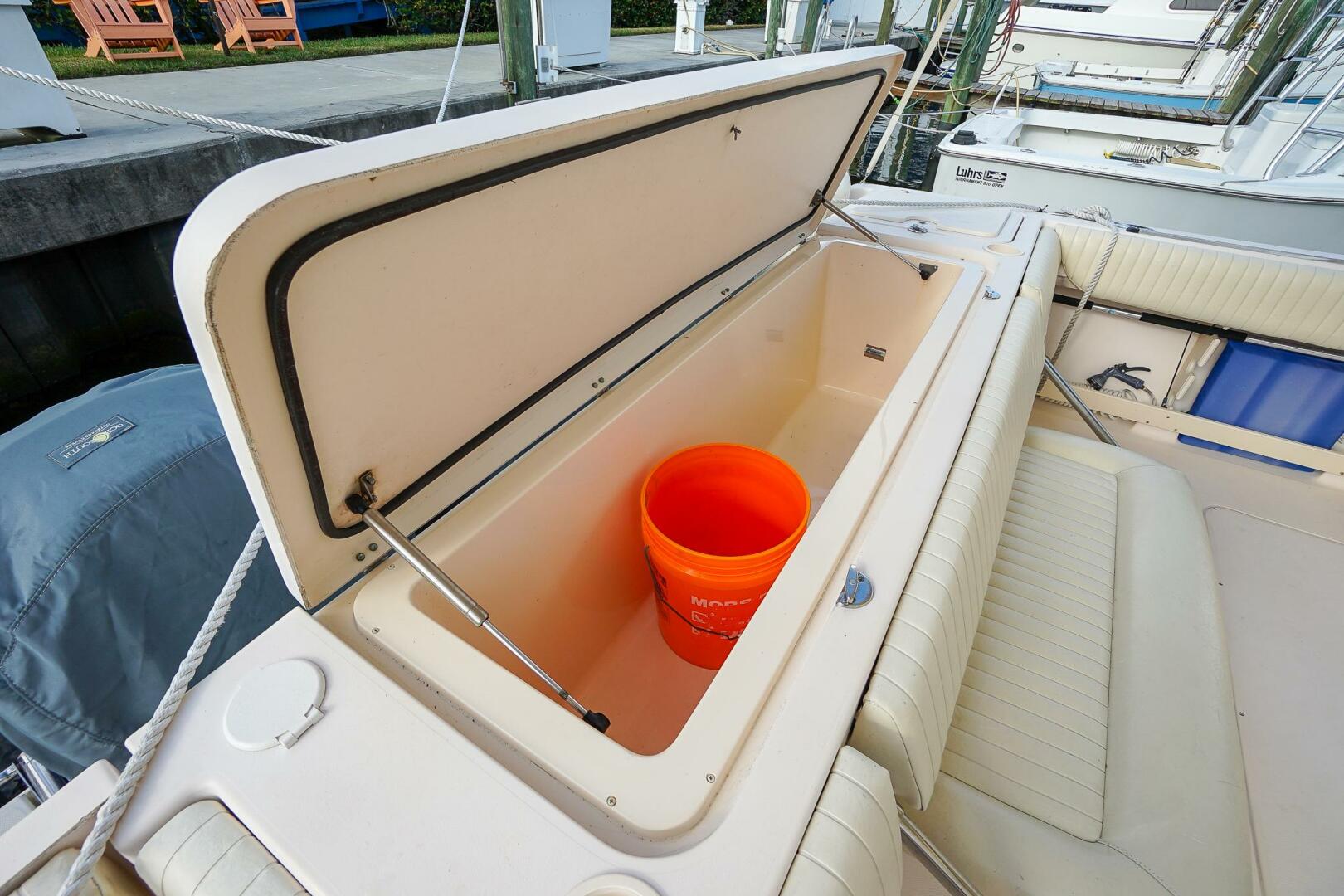 2007 Grady-White Express 360 - Image 23