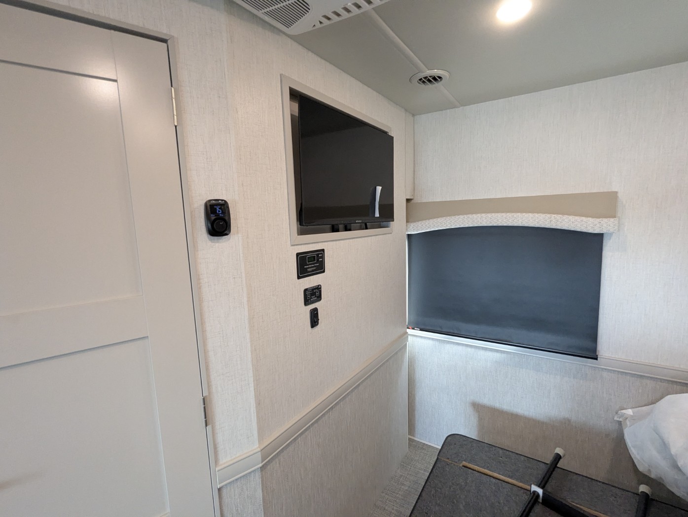 2026 Fleetwood Flair 28A - Image 23
